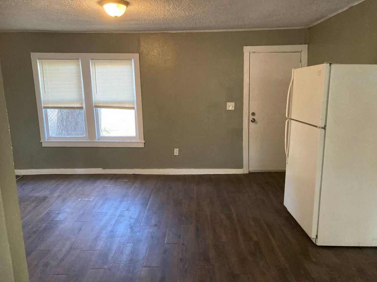 5/2 Available Now Tampa