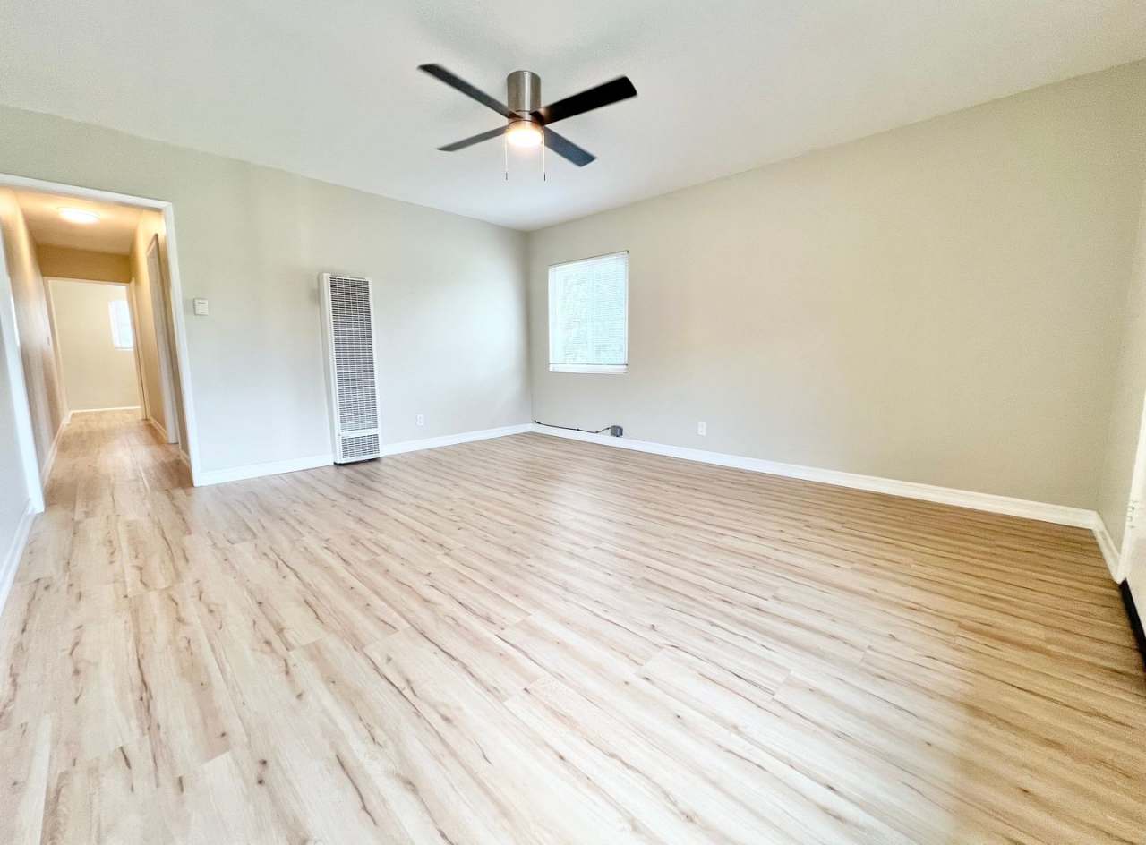 Top-Floor Urban Retreat in the Heart of Downtown Long Beach - 1 Car Garage Included! MOVE IN SPECIAL - 50% off the 1st month’s rent with a signed 12-month lease!