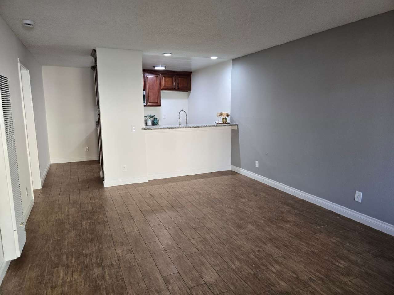 Downstairs 1 Bedroom Unit with Front Patio in Orange