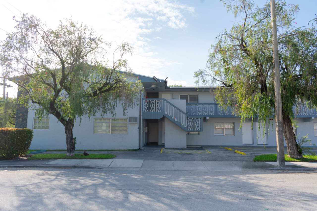 For Rent 2/1 Apartment for $1,850 Near Miami International Airport