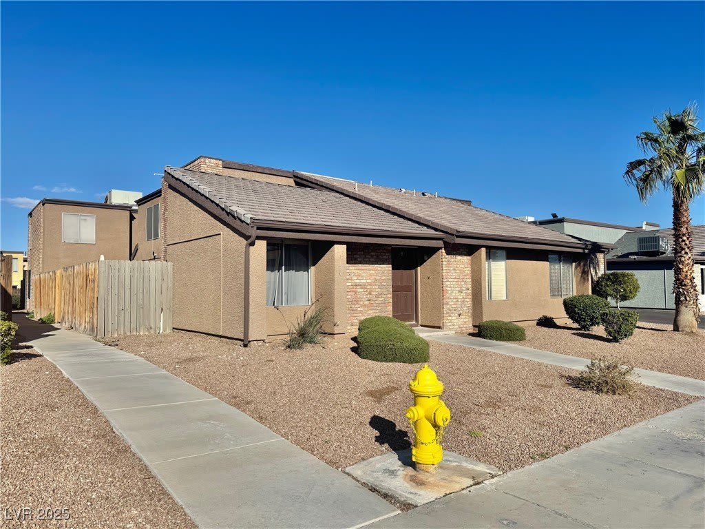 1424 Santa Anita Drive