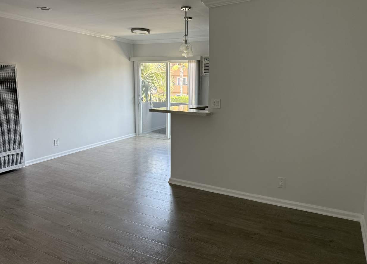1327 St Andrews Pl - 11