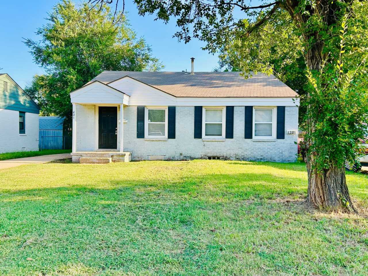 1 Bedroom 1 Bathroom DUPLEX in Midwest City...Won't Last Long!!!