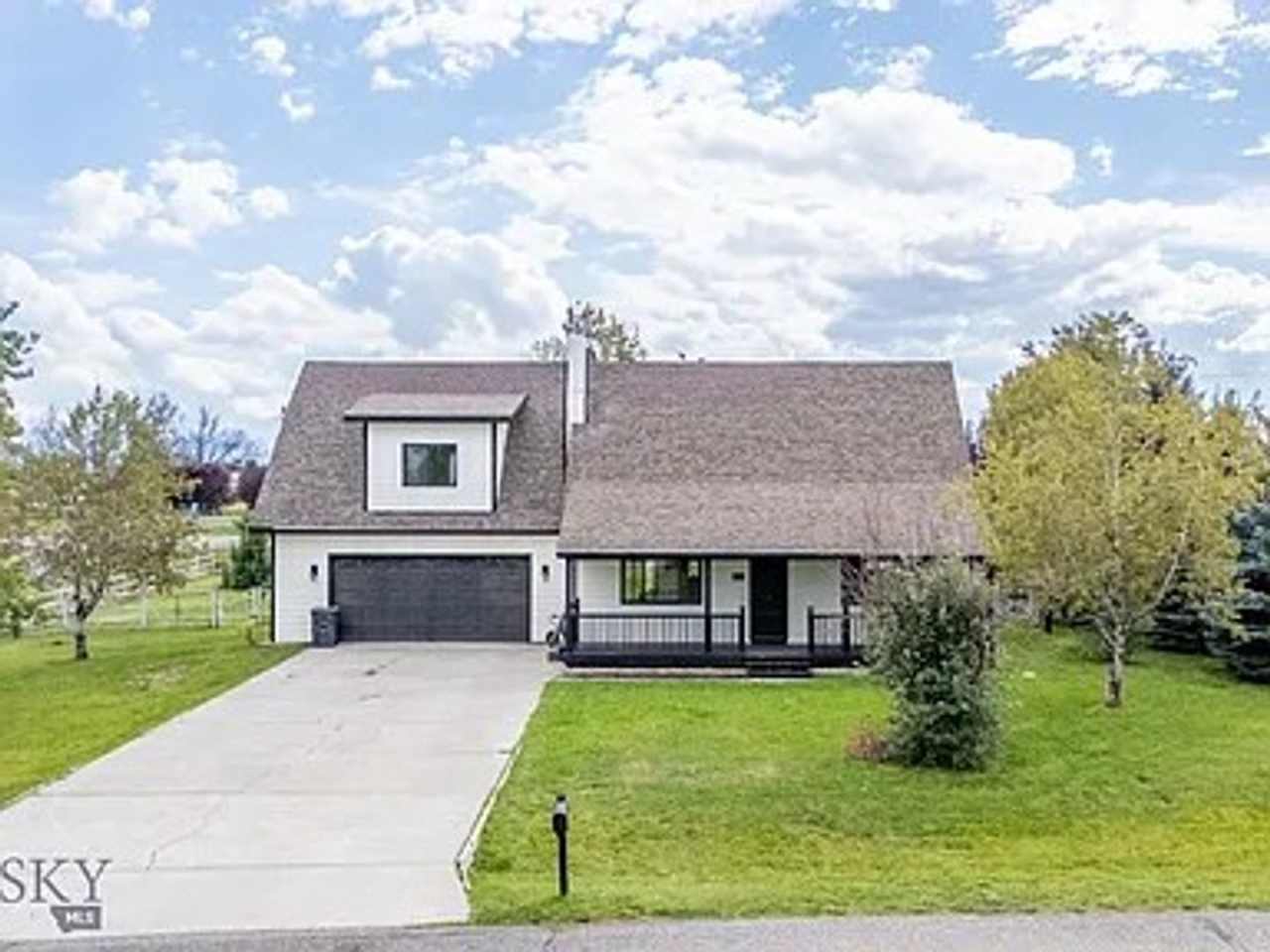 Cute House, Large Yard