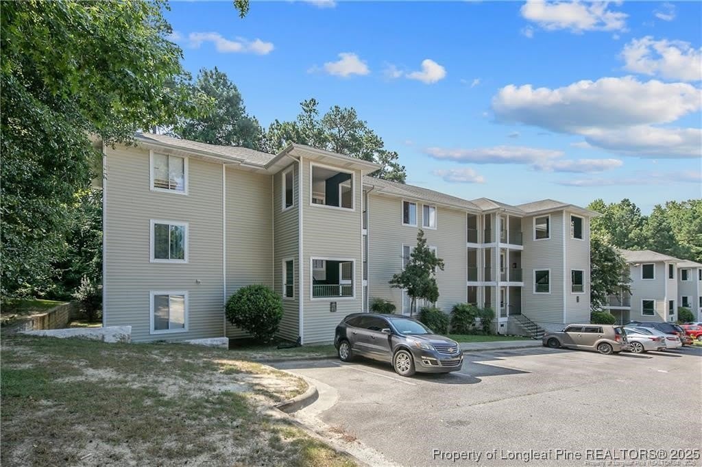 3351 Galleria Drive unit: 13