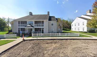 2780 S Knightsbridge Circle