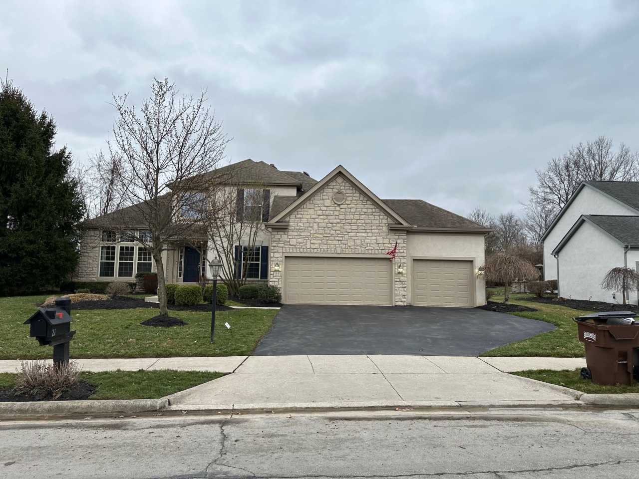 21 Sanderling Avenue