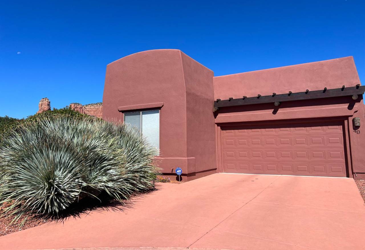 Unfurnished, 1-year long-term rental **$500 off 1st month rent w/ 1 year lease agreement**