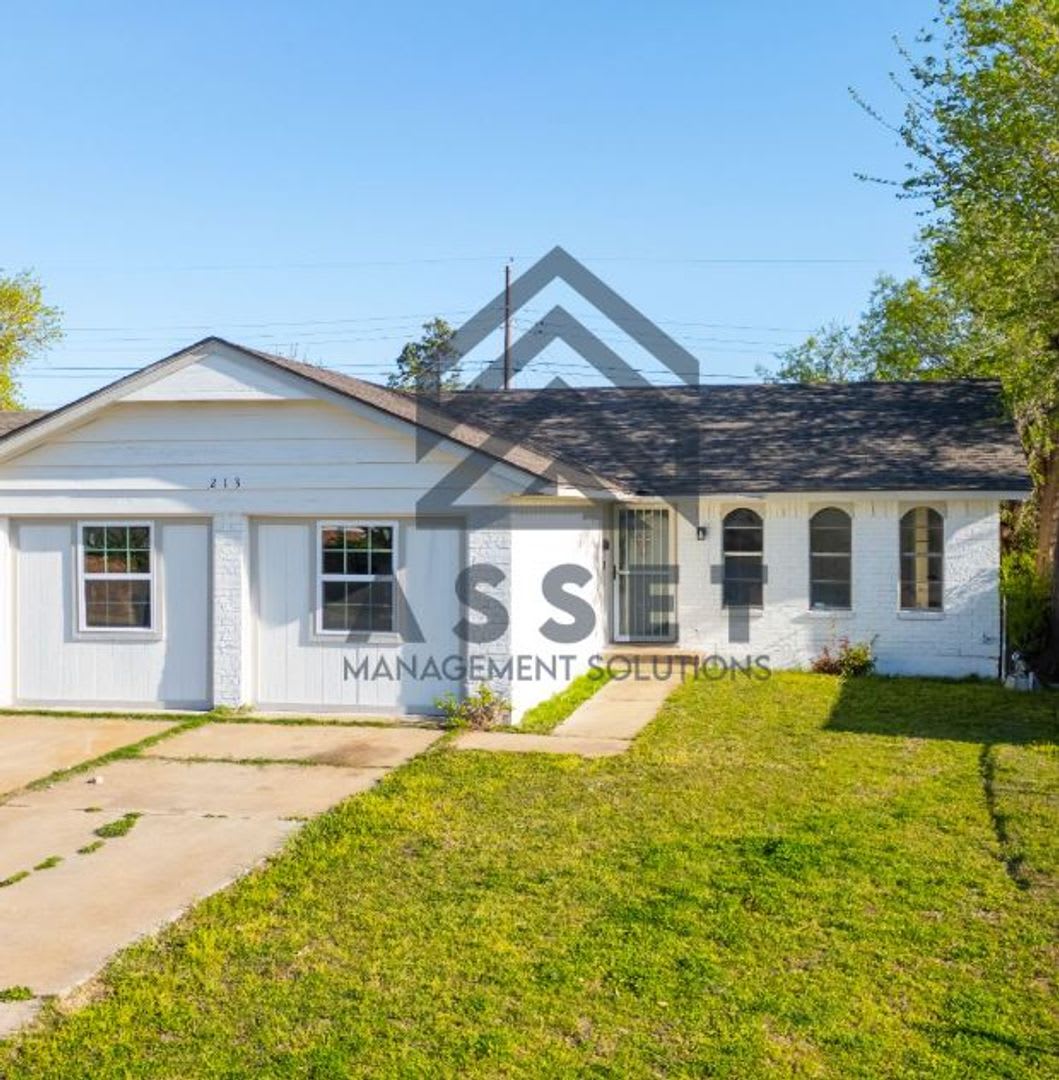 4 Bedroom Rent to Own Home Available!