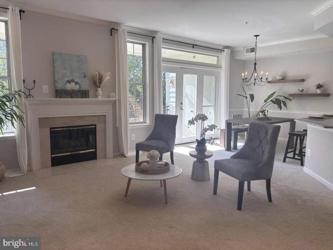 1334 GARDEN WALL CIRCLE #C