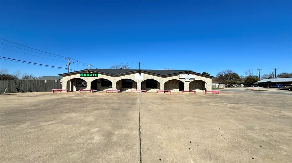 1739 N Frances Street