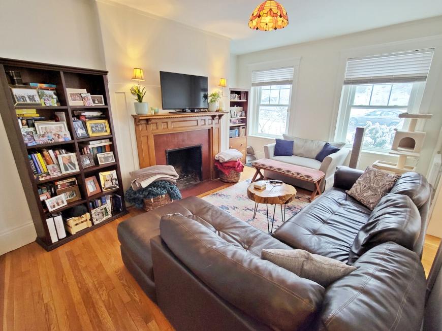 14 Colbourne Crescent