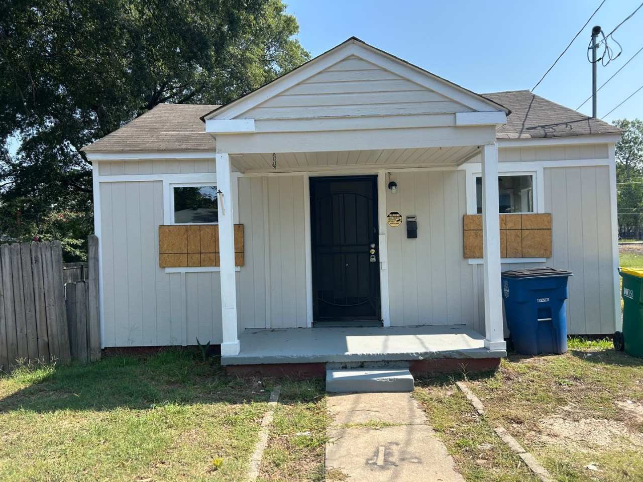 225 College Park Circle