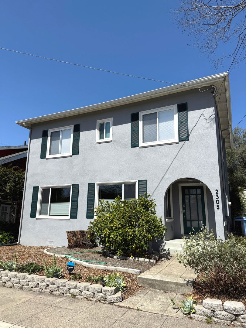 TOTAL REMODEL 1750 Sq/Ft 3BR/1.5BA Southside Berkley Home AVAILABLE NOW