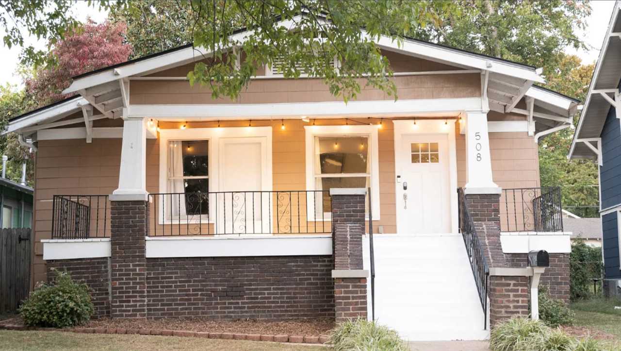 3 Bed | 1 Bath Near Downtown Tulsa!