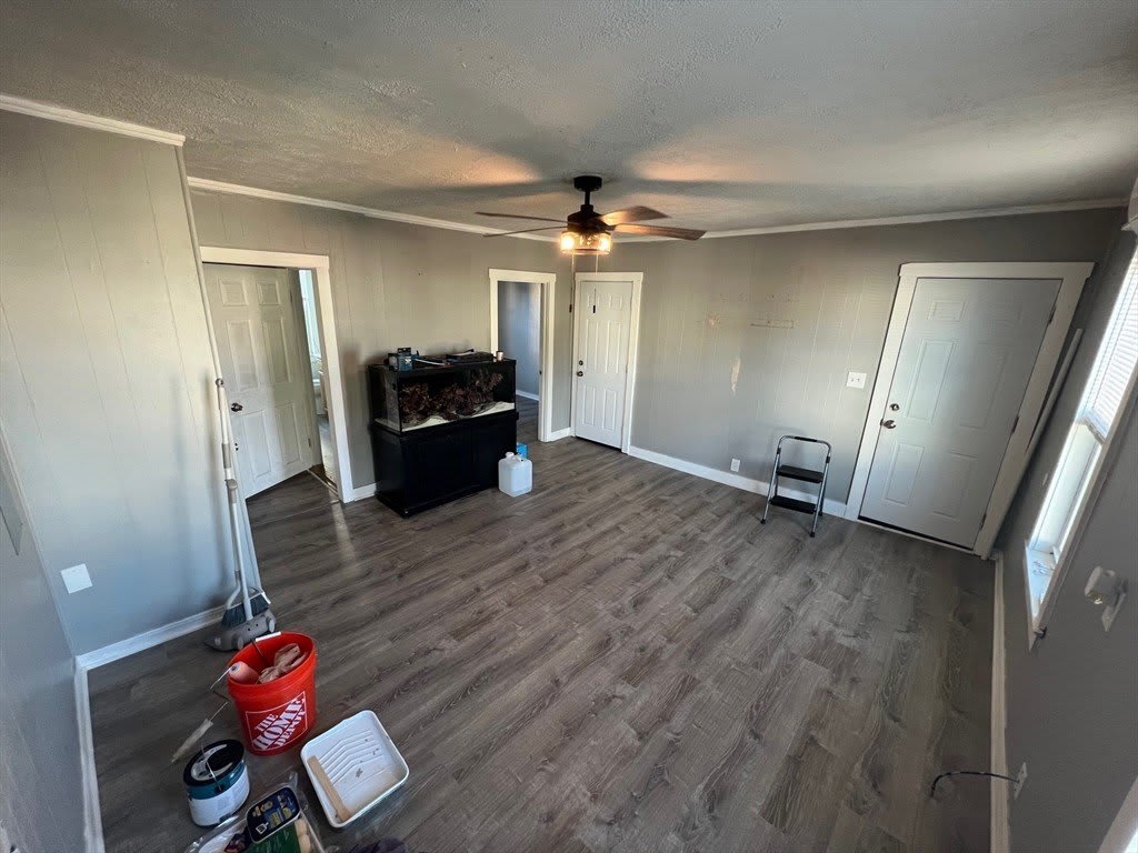 73 Orswell St unit: 2E