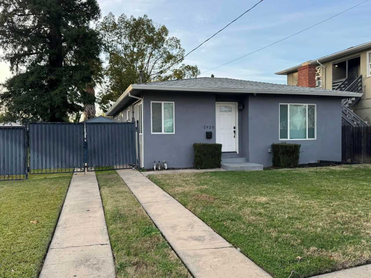 Fully Furnished 3-bd house