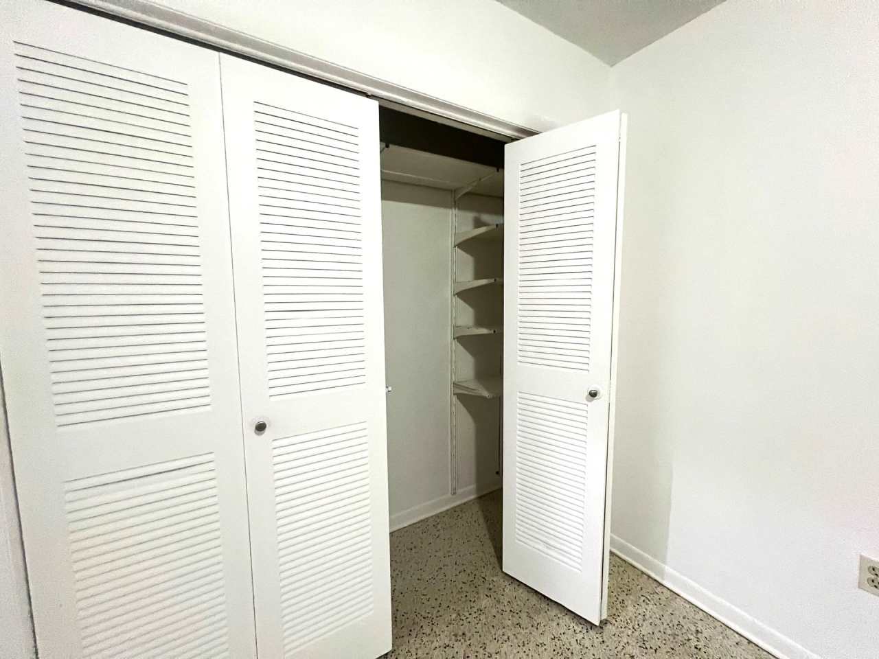 Classic Coral Way Charm- 2 bedroom Duplex Available!