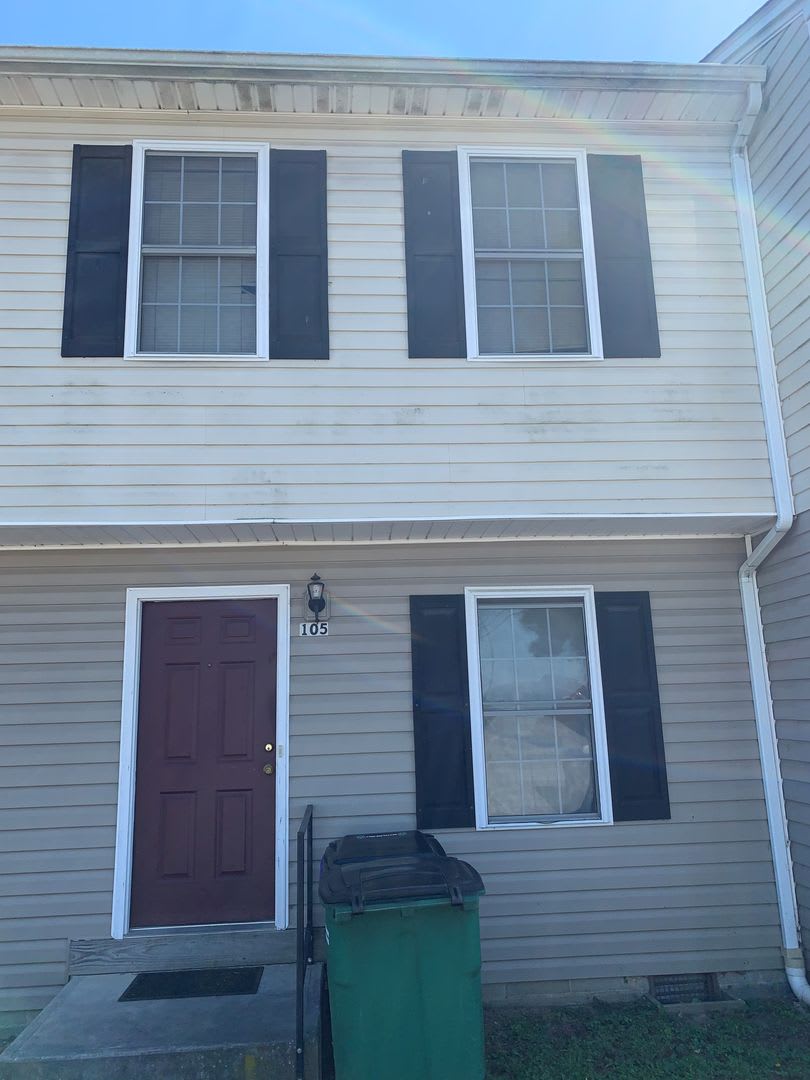3 Bedroom 2.5 Bath Townhouse