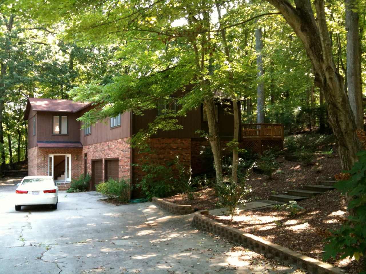 Gorgeous 3-Bedroom in Western Guilford District