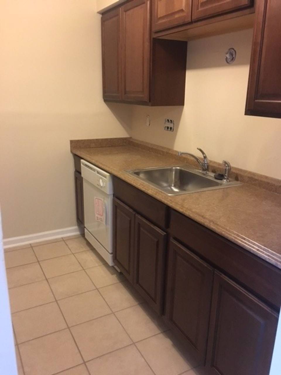 Updated 2 Bedroom Units with w/d hookup in Unit and Central Heat/AC