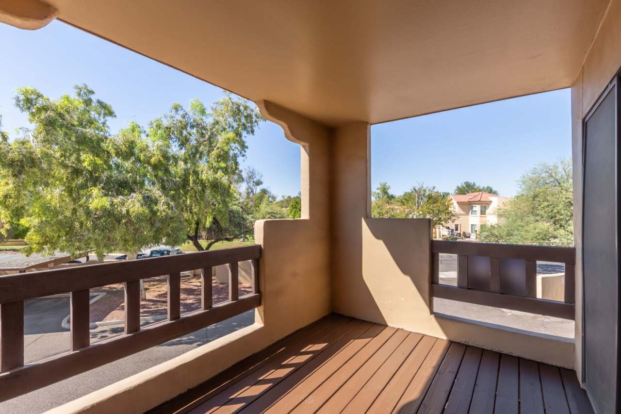 Modern 2-Bedroom Chandler Condo