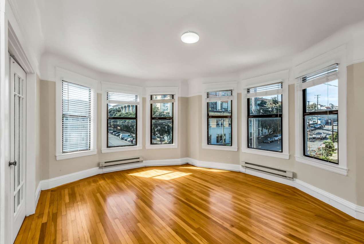 390 29th Avenue Apartments