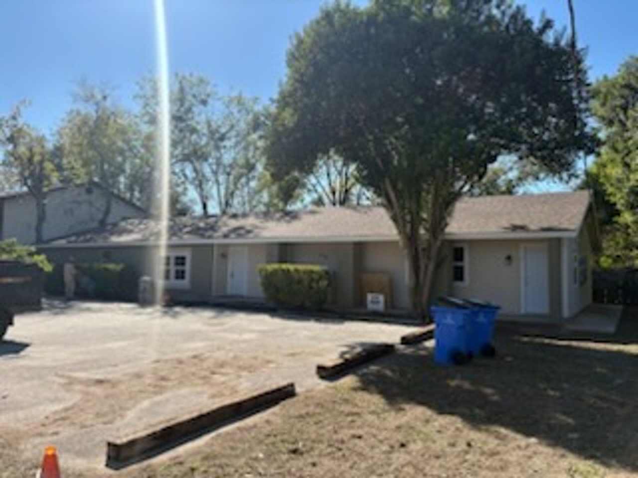 Beautiful newly remodeled 1/1 apartment!