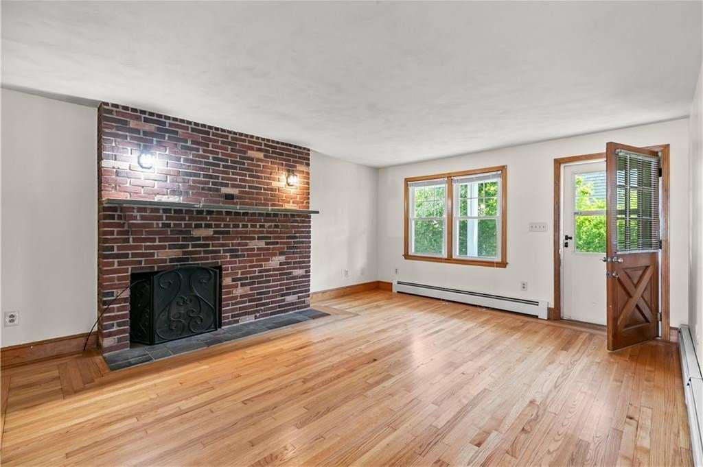 17 Shields Street unit: A