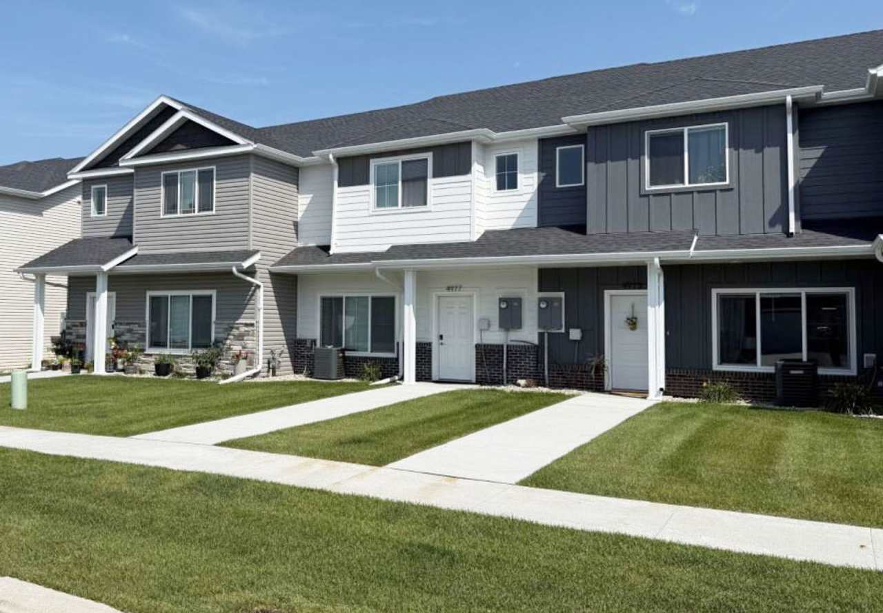 Valley View Townhomes