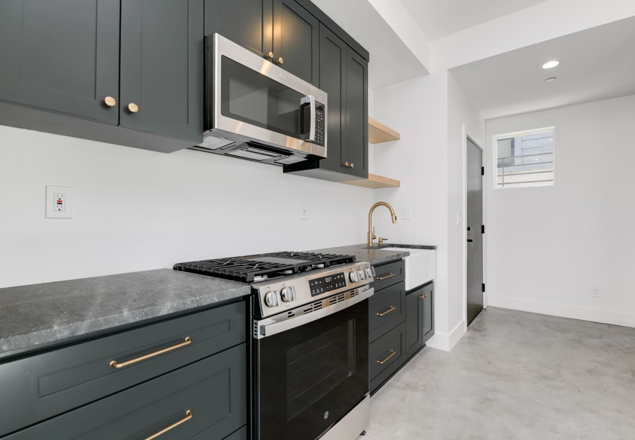 3006 Suncrest DriveA