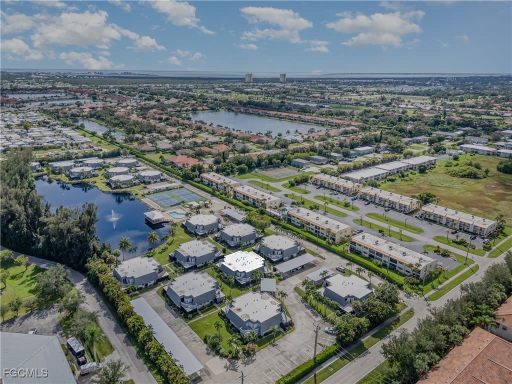 16051 Amberwood Lake Court unit: 4