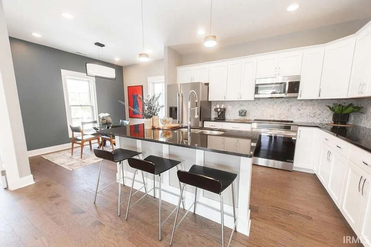 Available now - Brand New Furnished Townhome in Renwick across from C3 Restaurant and Crumble Coffee!