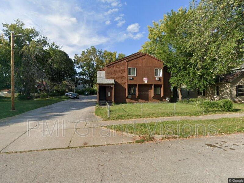 904 West Macon Street