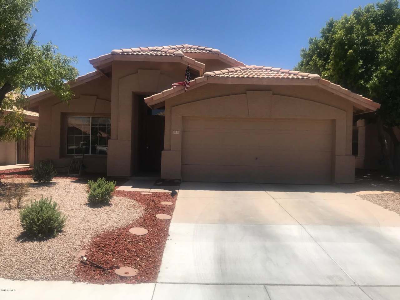 5223 W GERONIMO Street