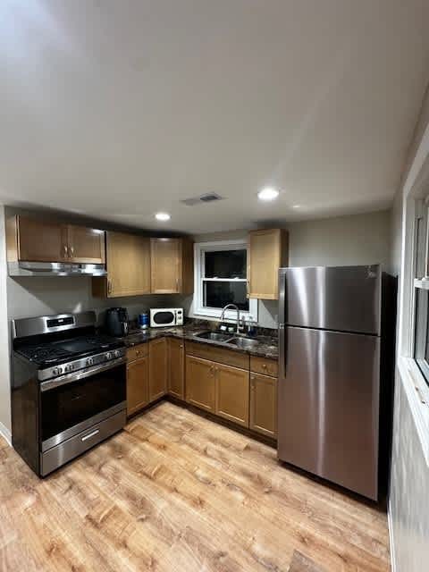 1122 4th Street