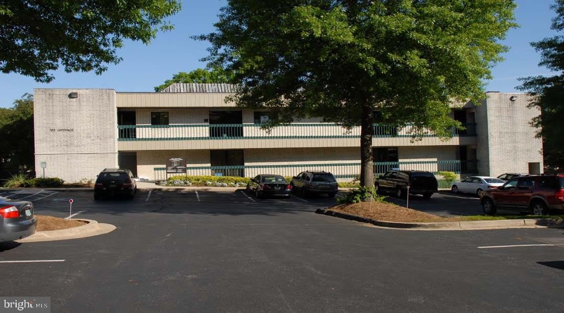 703 GIDDINGS Avenue unit: #U2-D