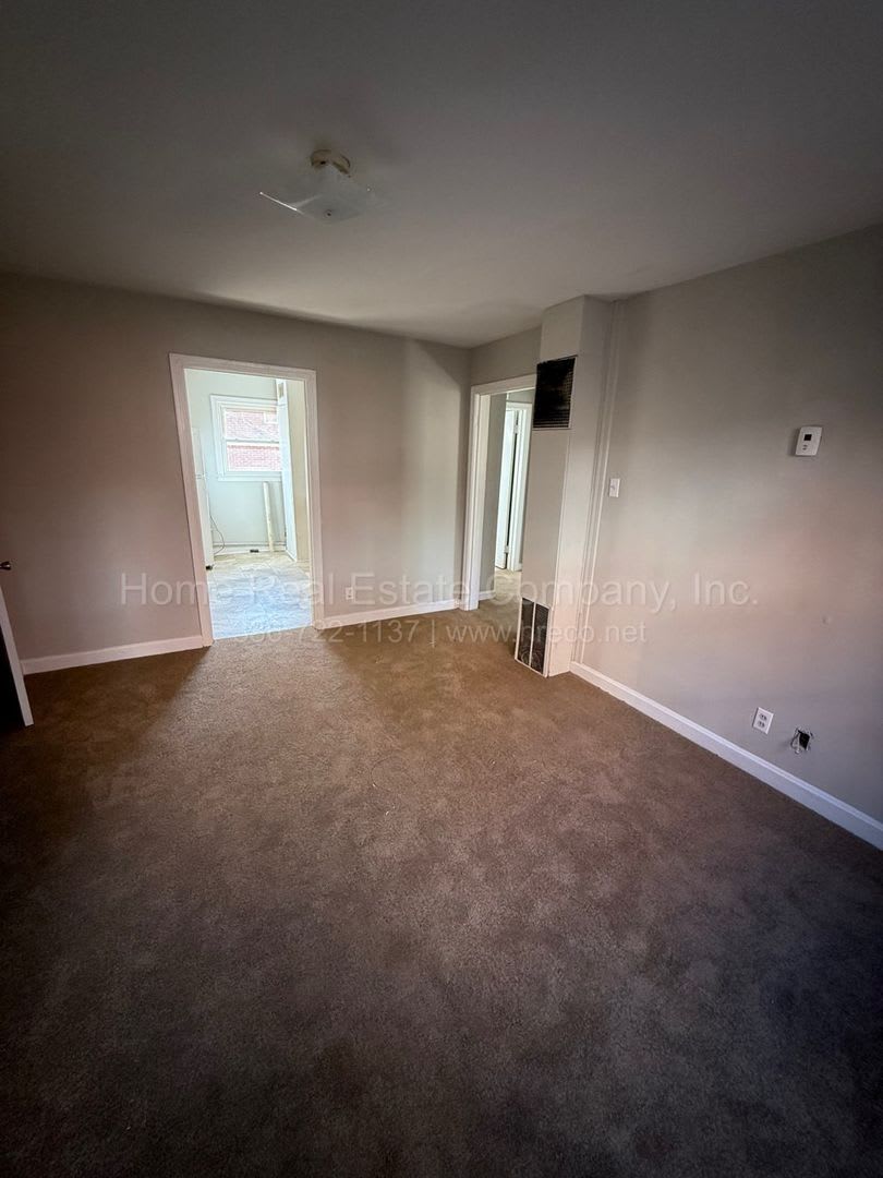 1443 Clark Avenue Apt B