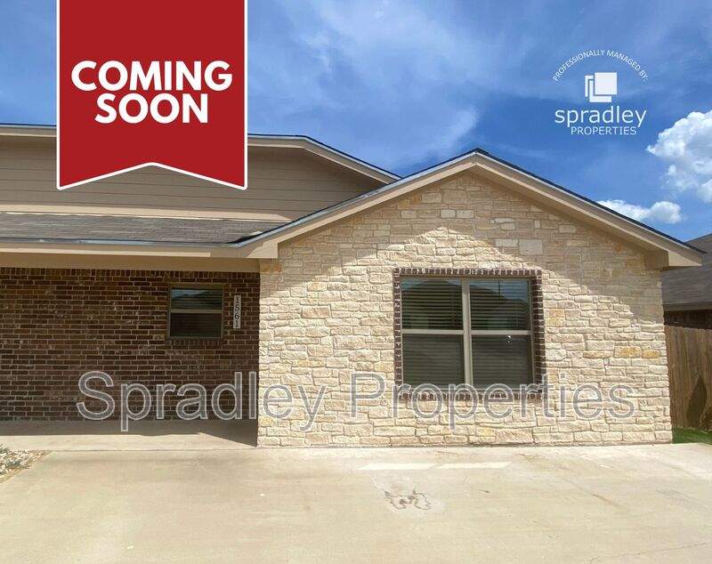 1561 Brady Way