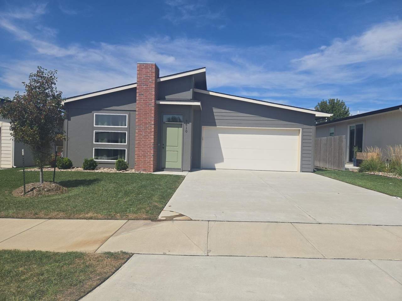 3-bed, 2 bath Single Family Home for Rent!