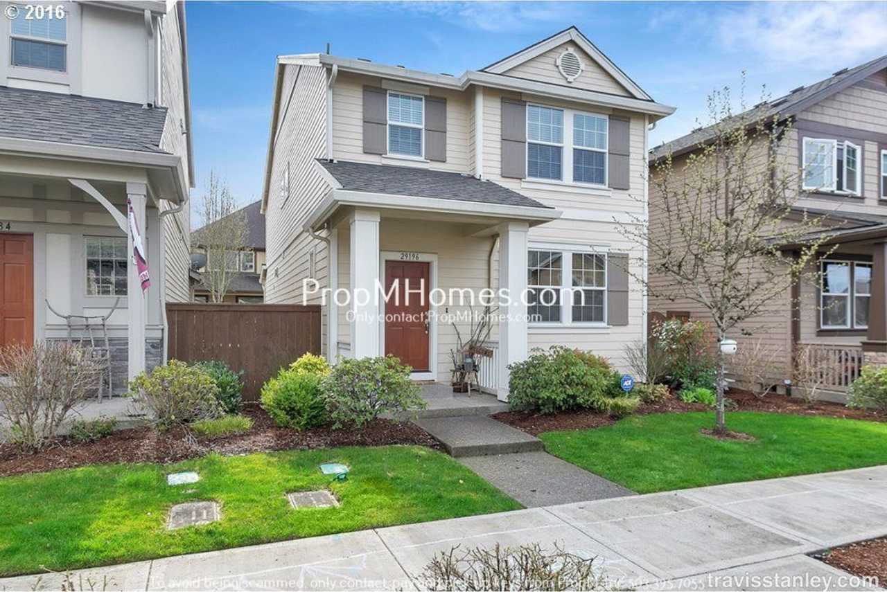 Lovely Three Bedroom Home in Villebois! RENT SPECIAL