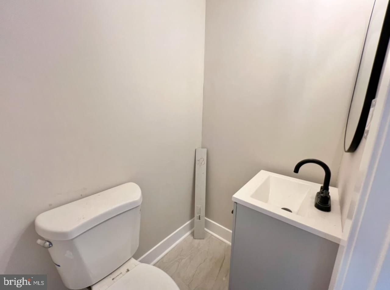 5548 MATTHEWS Street