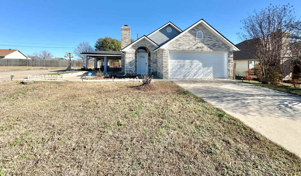 Price Drop! Small Dogs  Cats Accepted! Viewable Now!