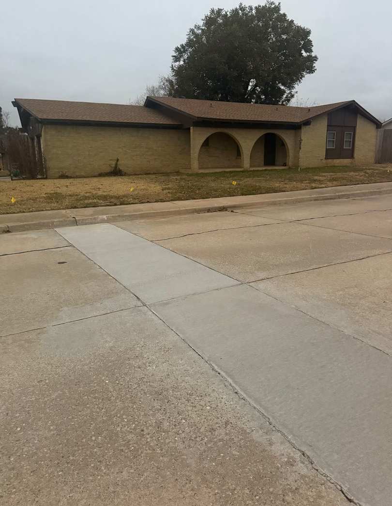 For Lease - 735 Willow Run, Yukon, OK. 73099