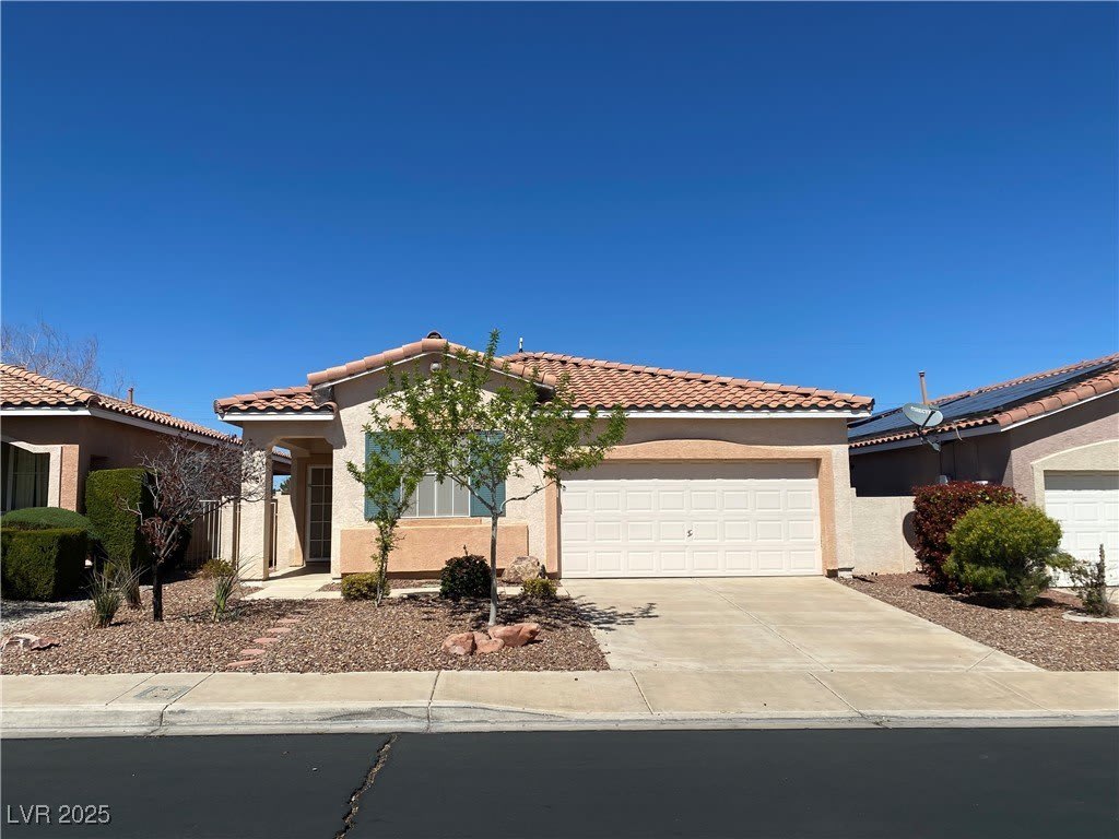 313 Brilliant Summit Circle