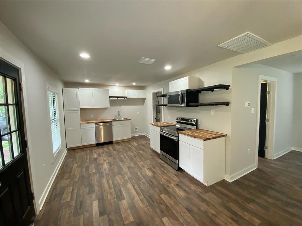 1736 E California Street