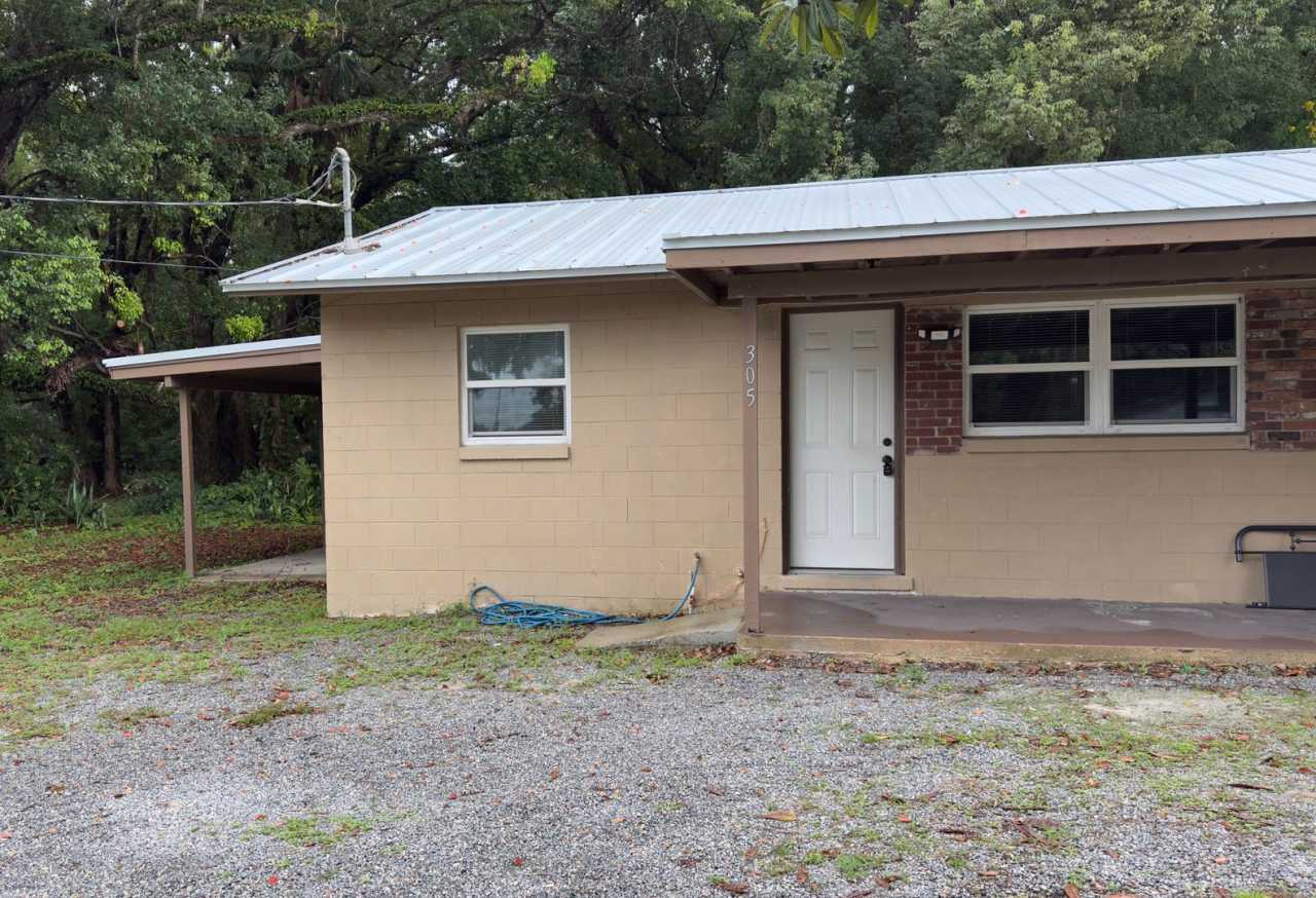 Ready for Move-In! 2-Bedroom 1-Bath Duplex in Altamonte Springs! Section 8 Accepted!