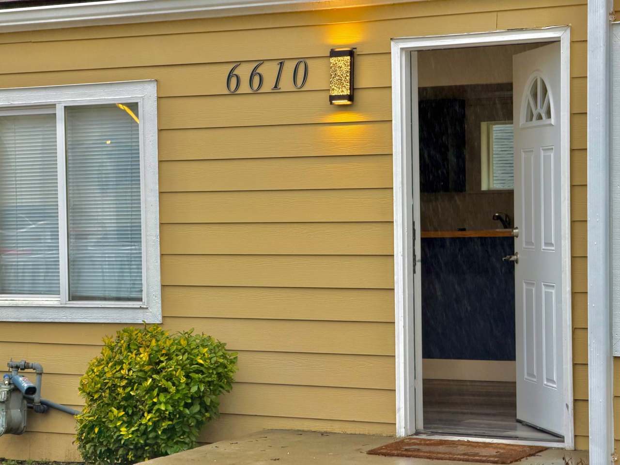 Stunning, Newly Renovated 3BR | 1BA