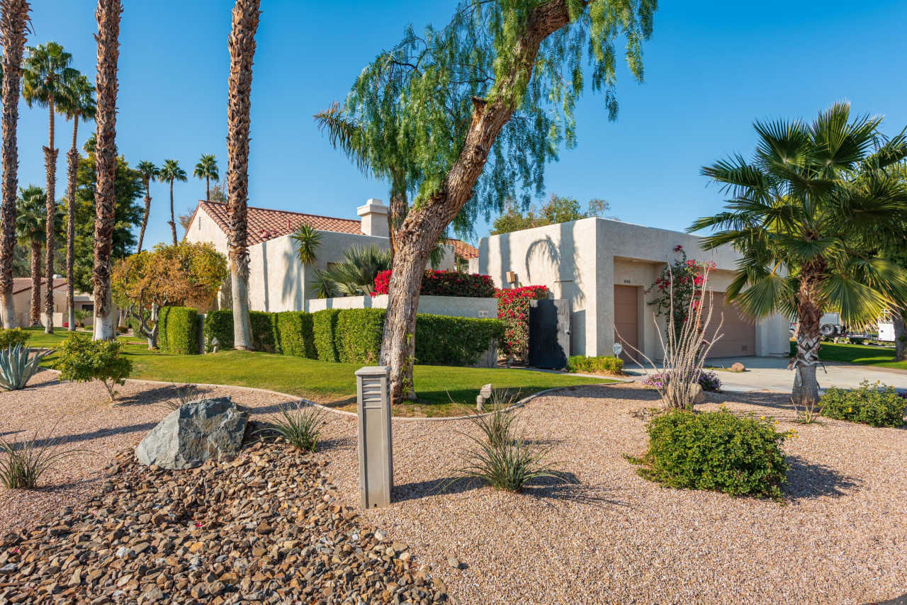 10401 Sunningdale Drive