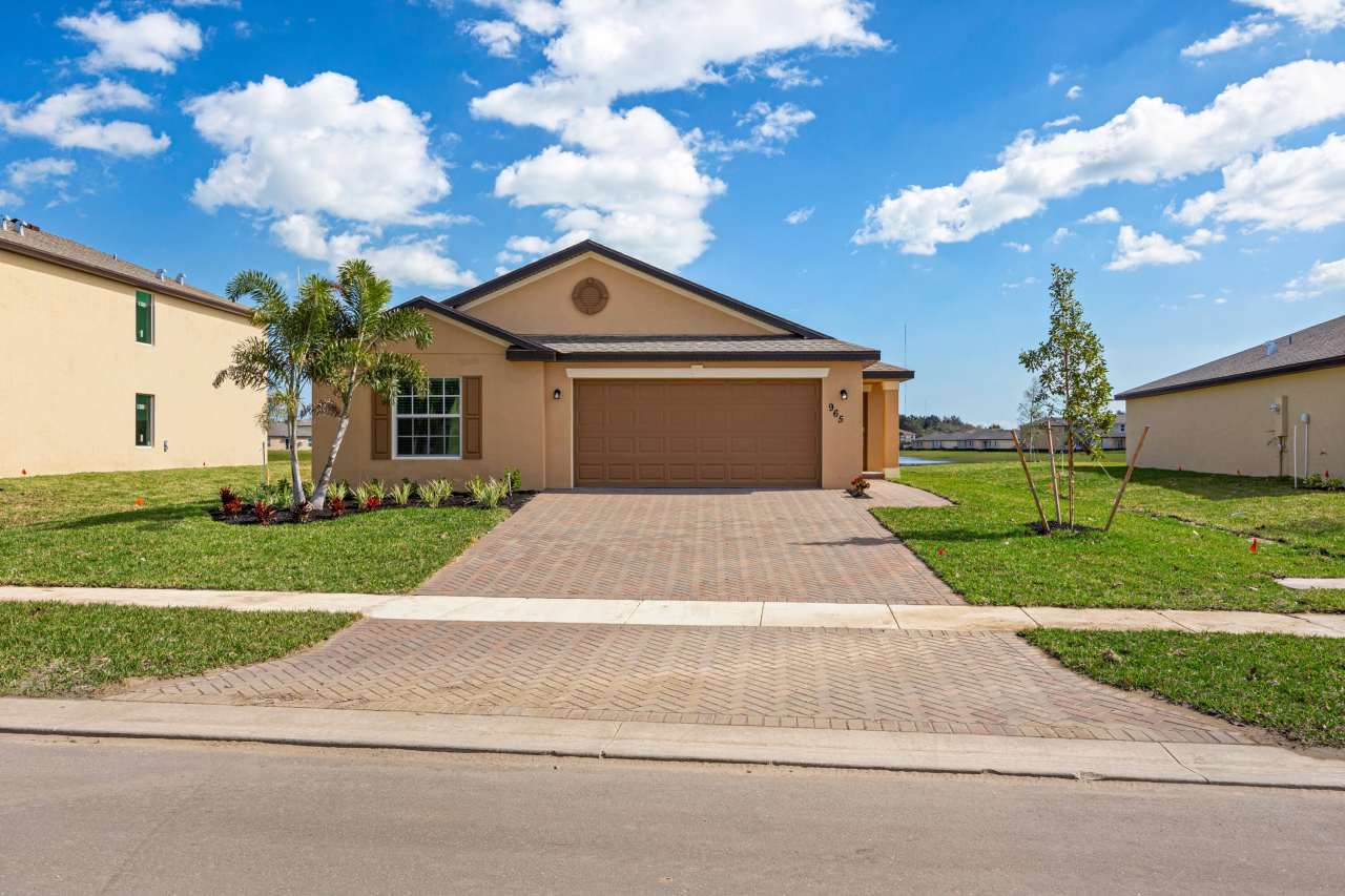 965 Bent Creek Drive